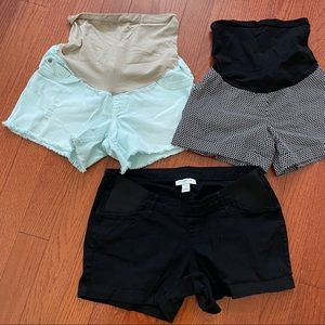 3 Motherhood Maternity Shorts - Size Medium